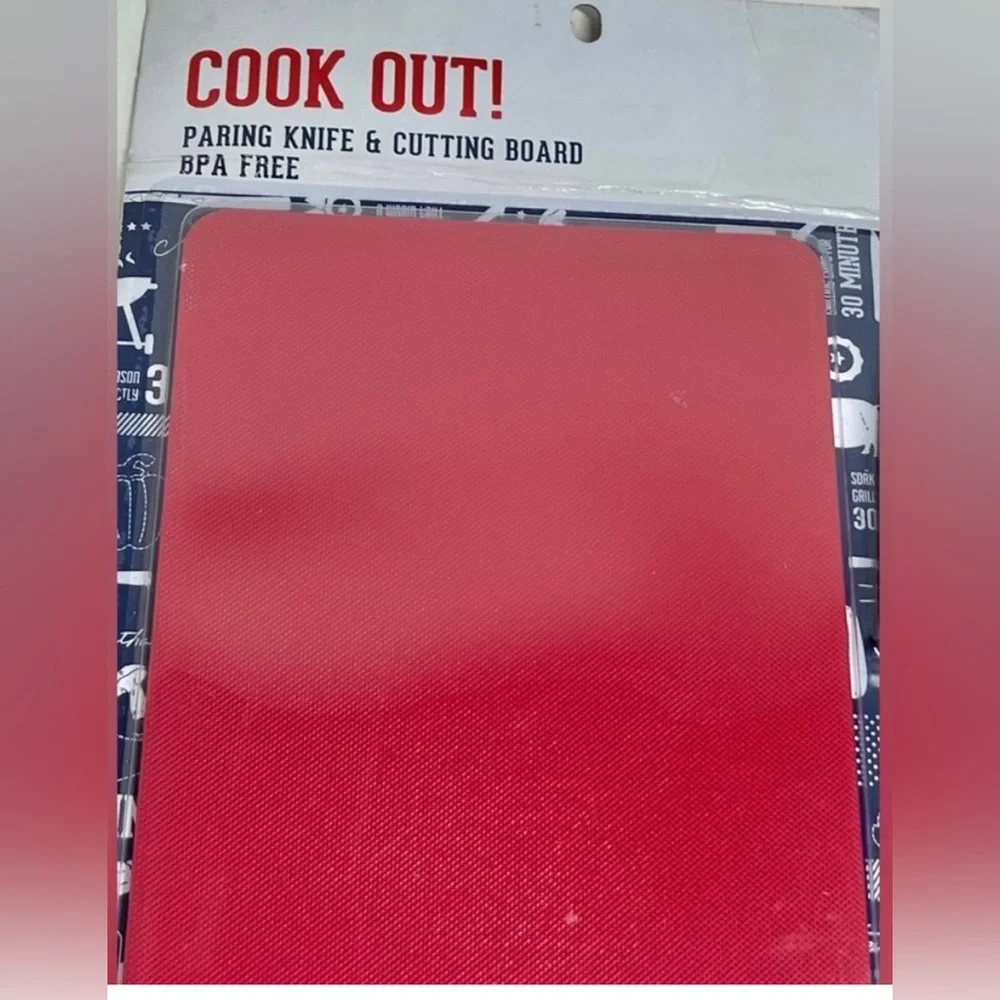 (BRAND NEW/SEALED) MARTHA STEWART COOK OUT PORTABLE CUTTING BOARD & PARING KNIFE